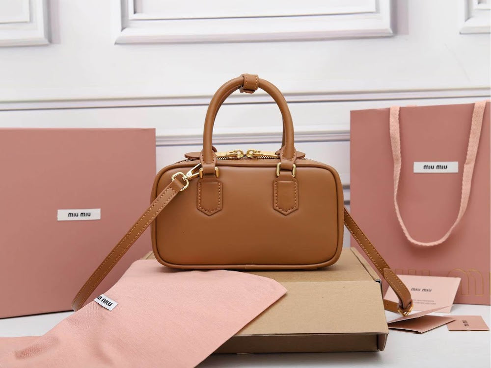 Dragons Bags Miun Miun Luxury Bag --122757
