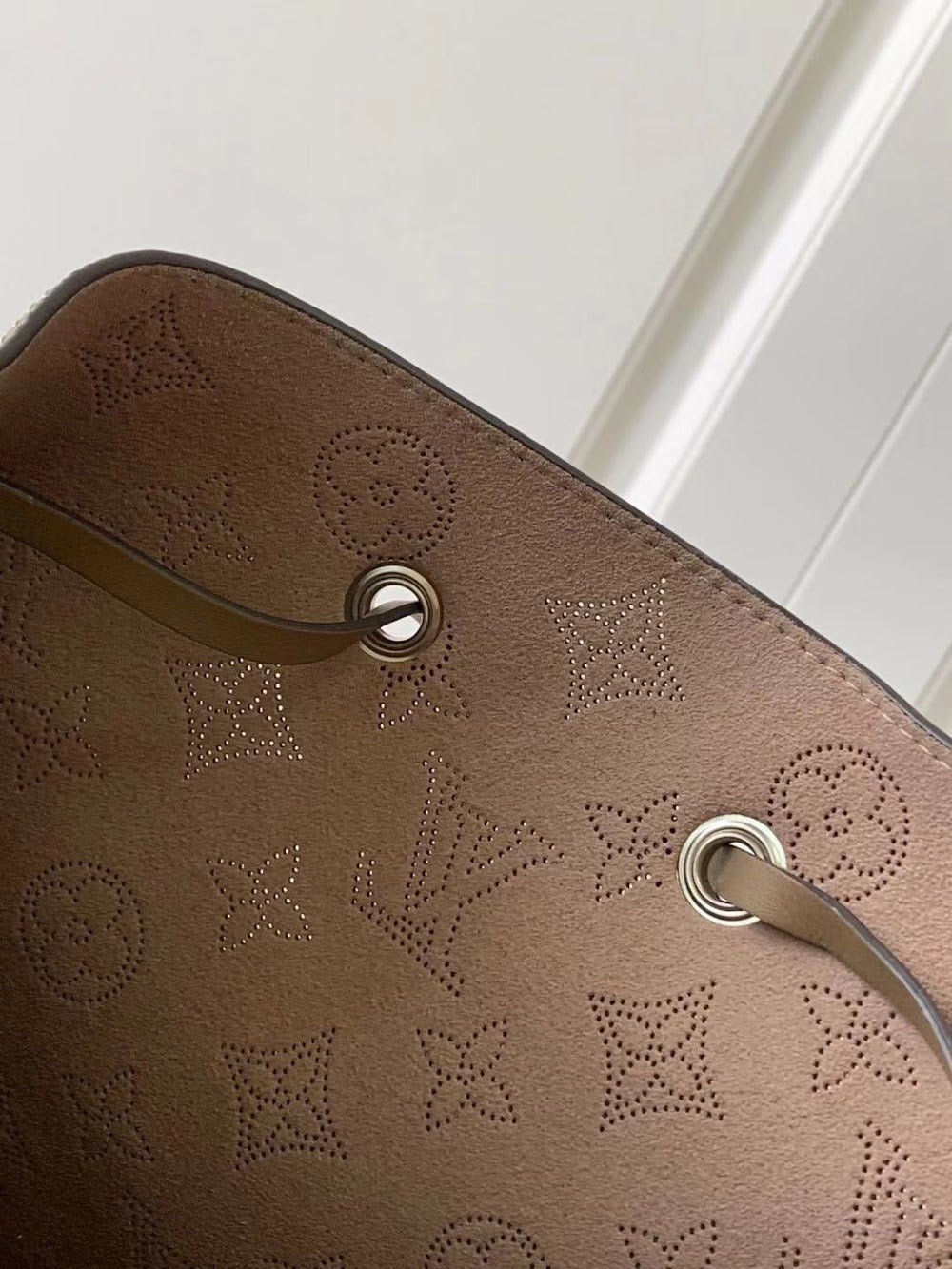 Dragons Bags ln Luxury Bag --97110
