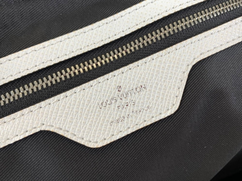 Dragons Bags ln Luxury Bag --68172