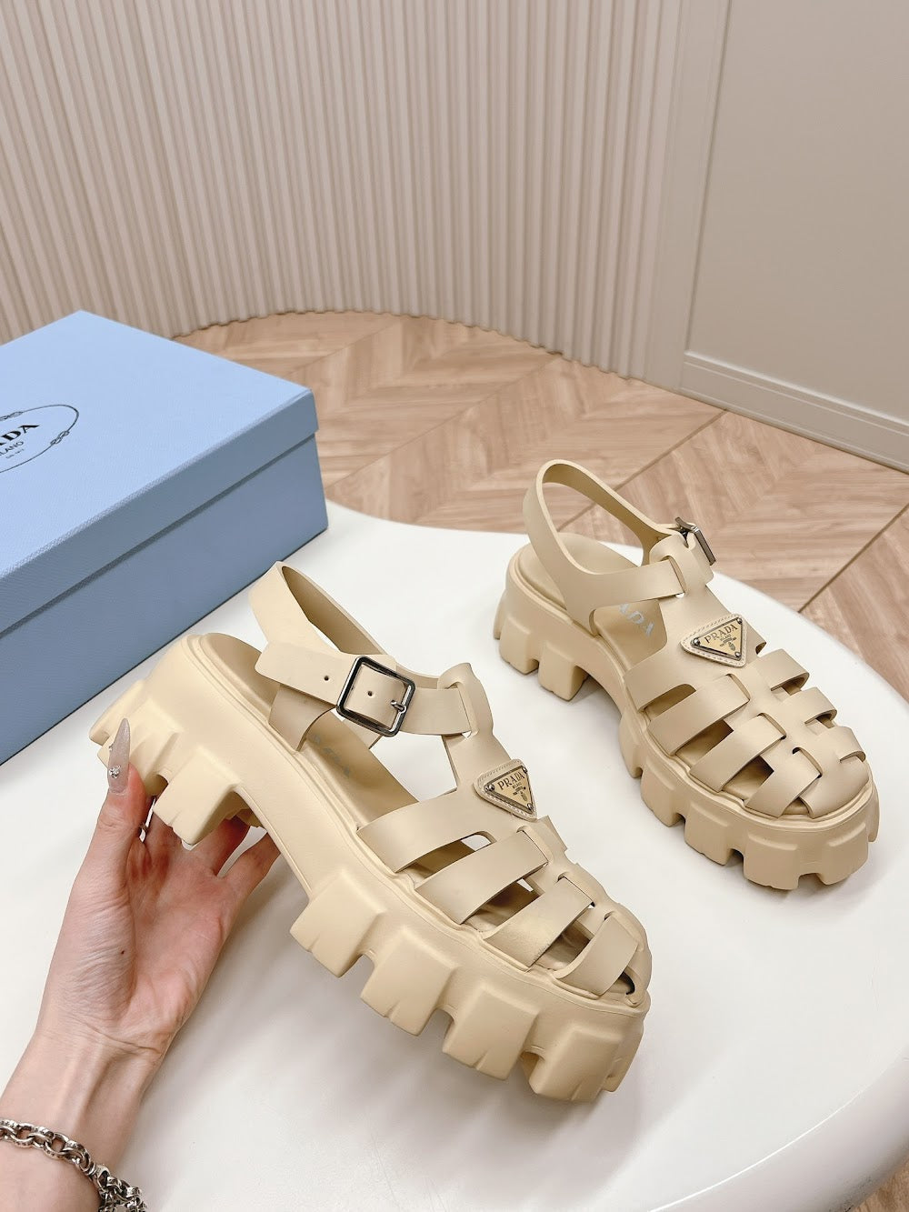 Dragons Bags Prada Luxury Heels --52693
