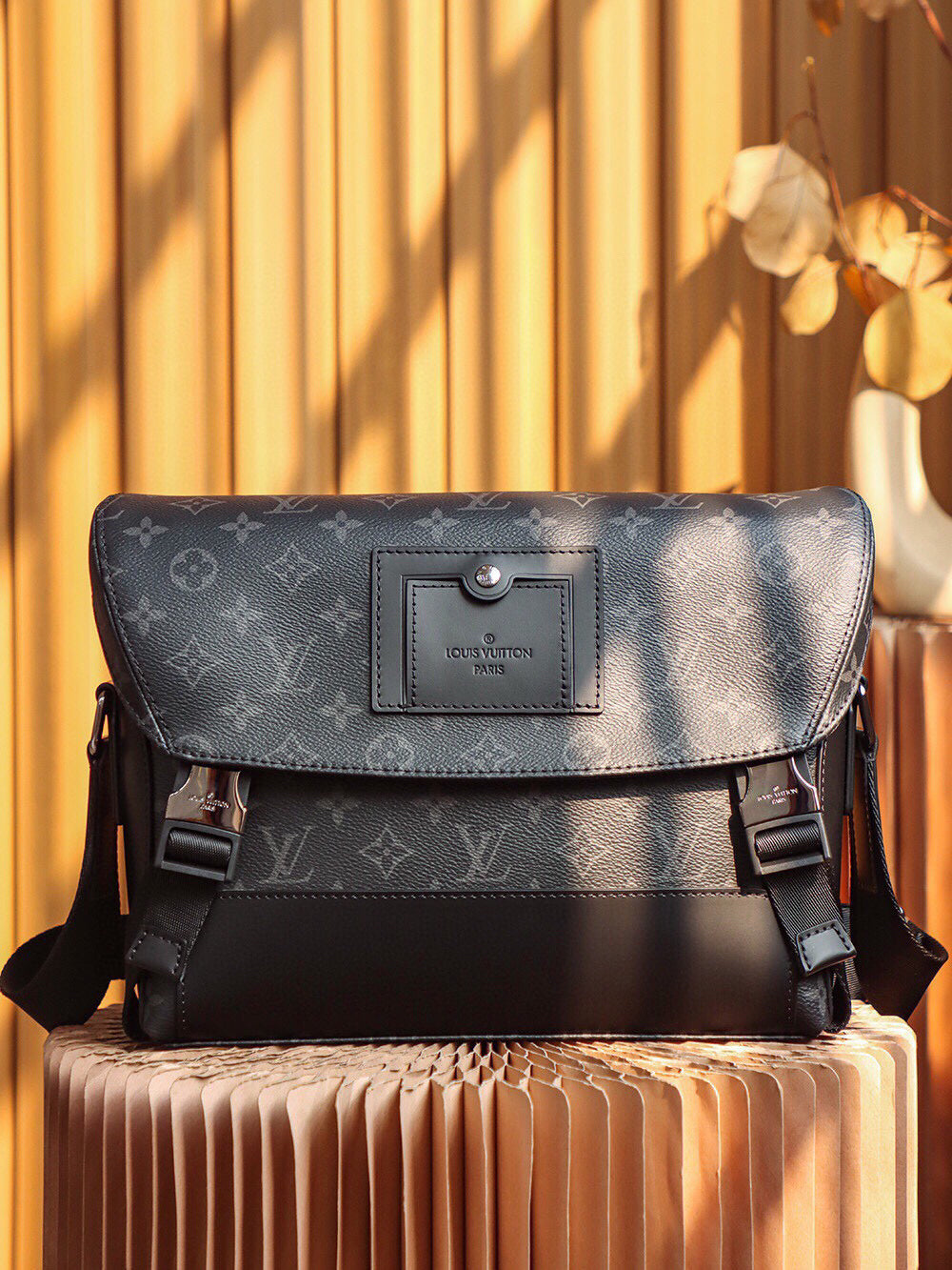 Dragons Bags ln Luxury Bag --70215