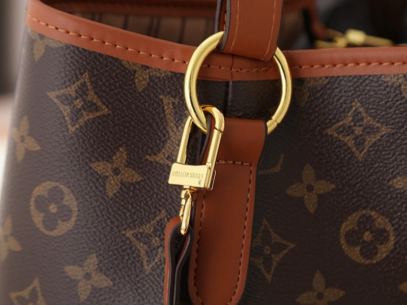 Dragons Bags ln Luxury Bag --81845