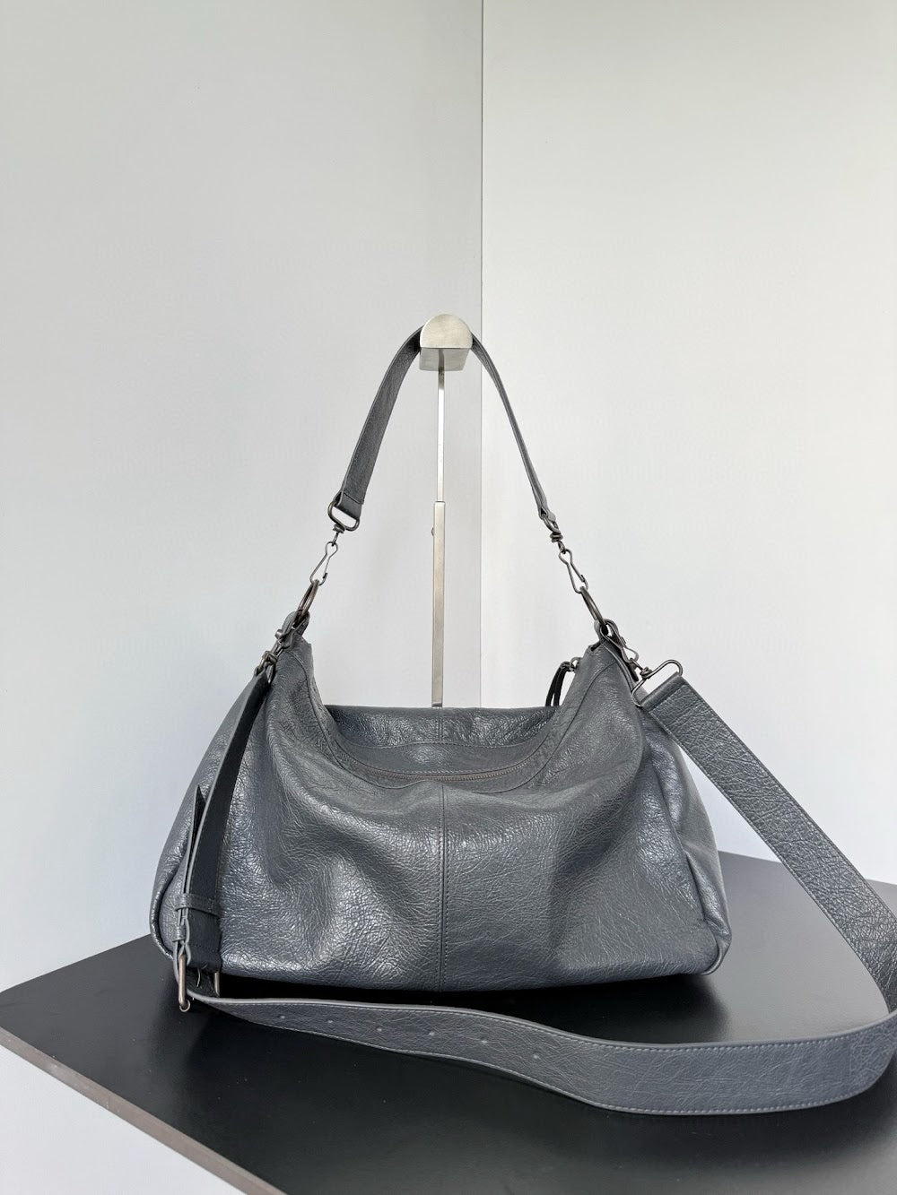 Dragons Bags Balenciaga Luxury Bag --111519