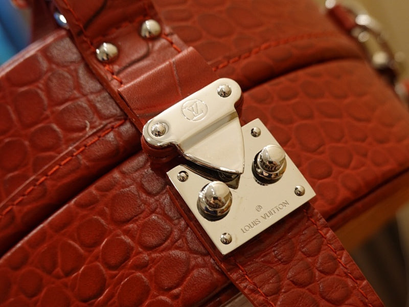 Dragons Bags ln Luxury Bag --66574