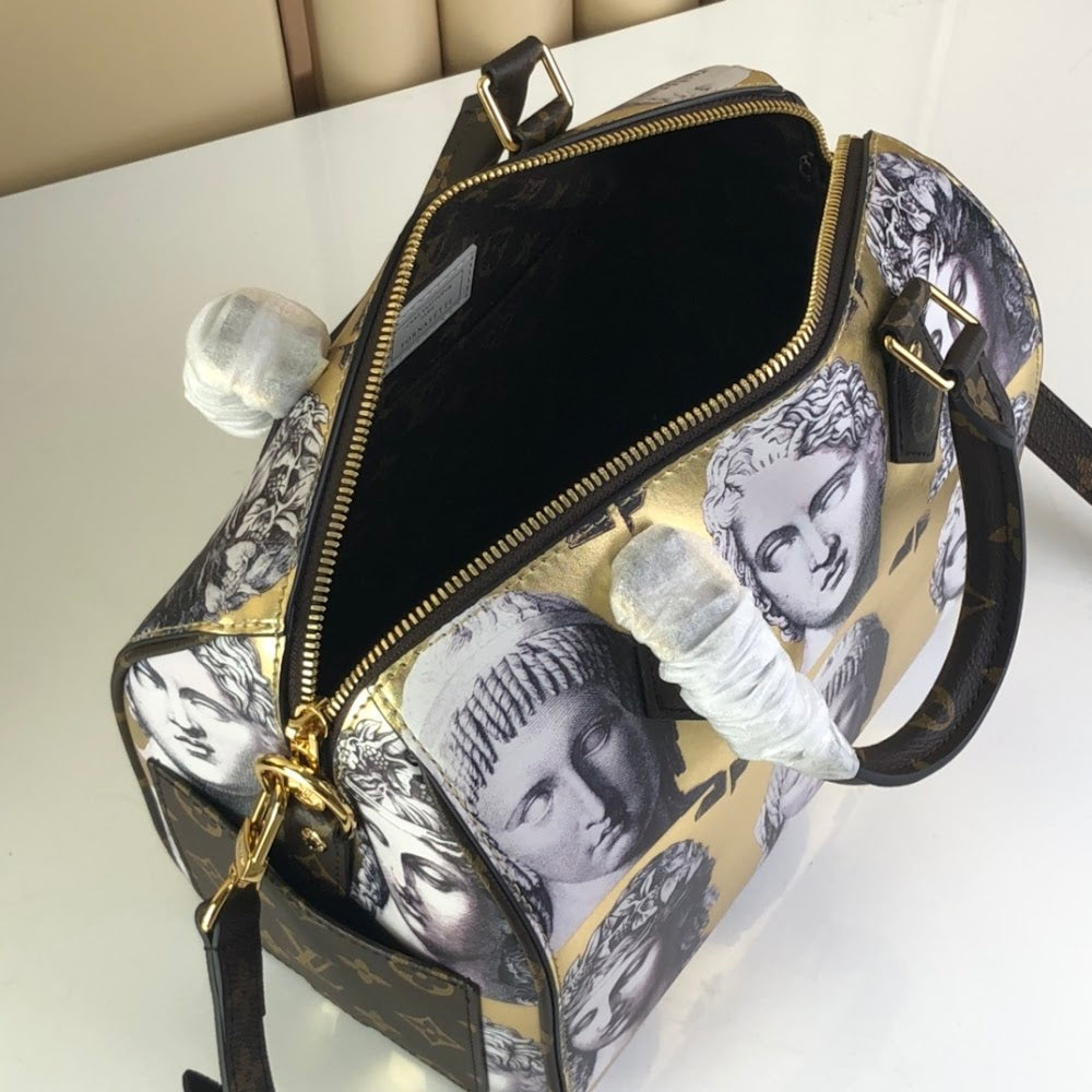 Dragons Bags ln Luxury Bag --67032