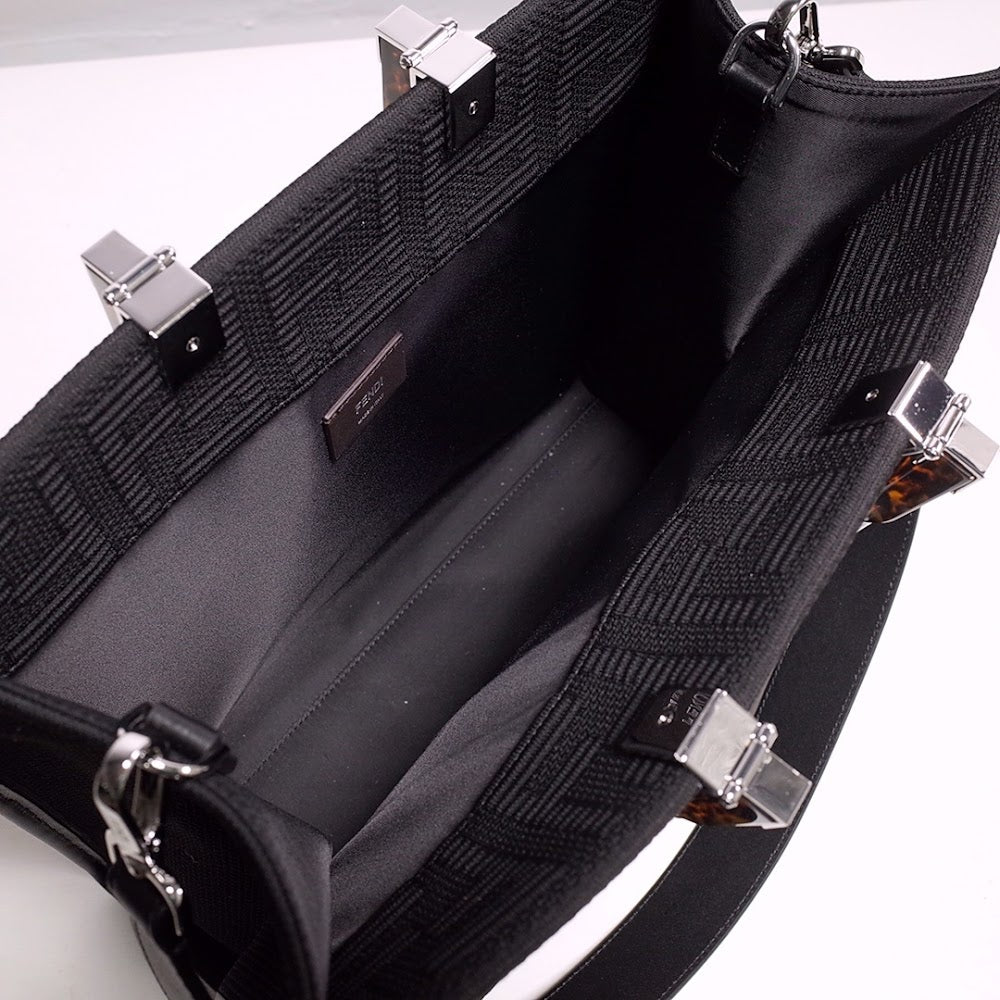 new-luxury-designer-bags-nm15282