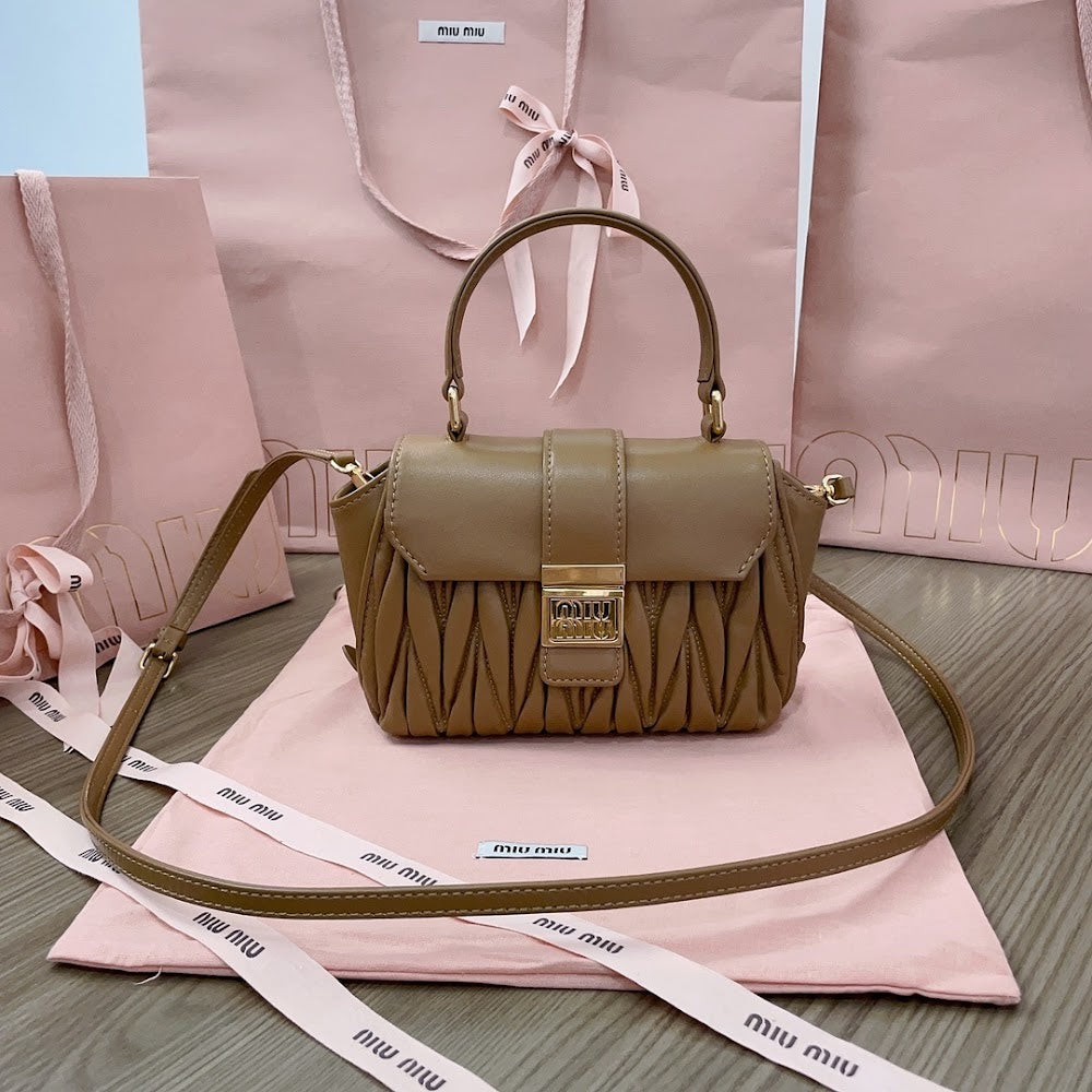 Dragons Bags Miun Miun Luxury Bag --123257