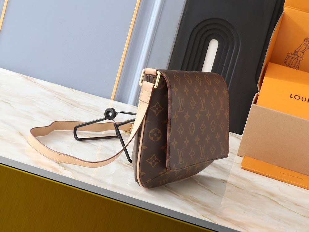 Dragons Bags ln Luxury Bag --76540