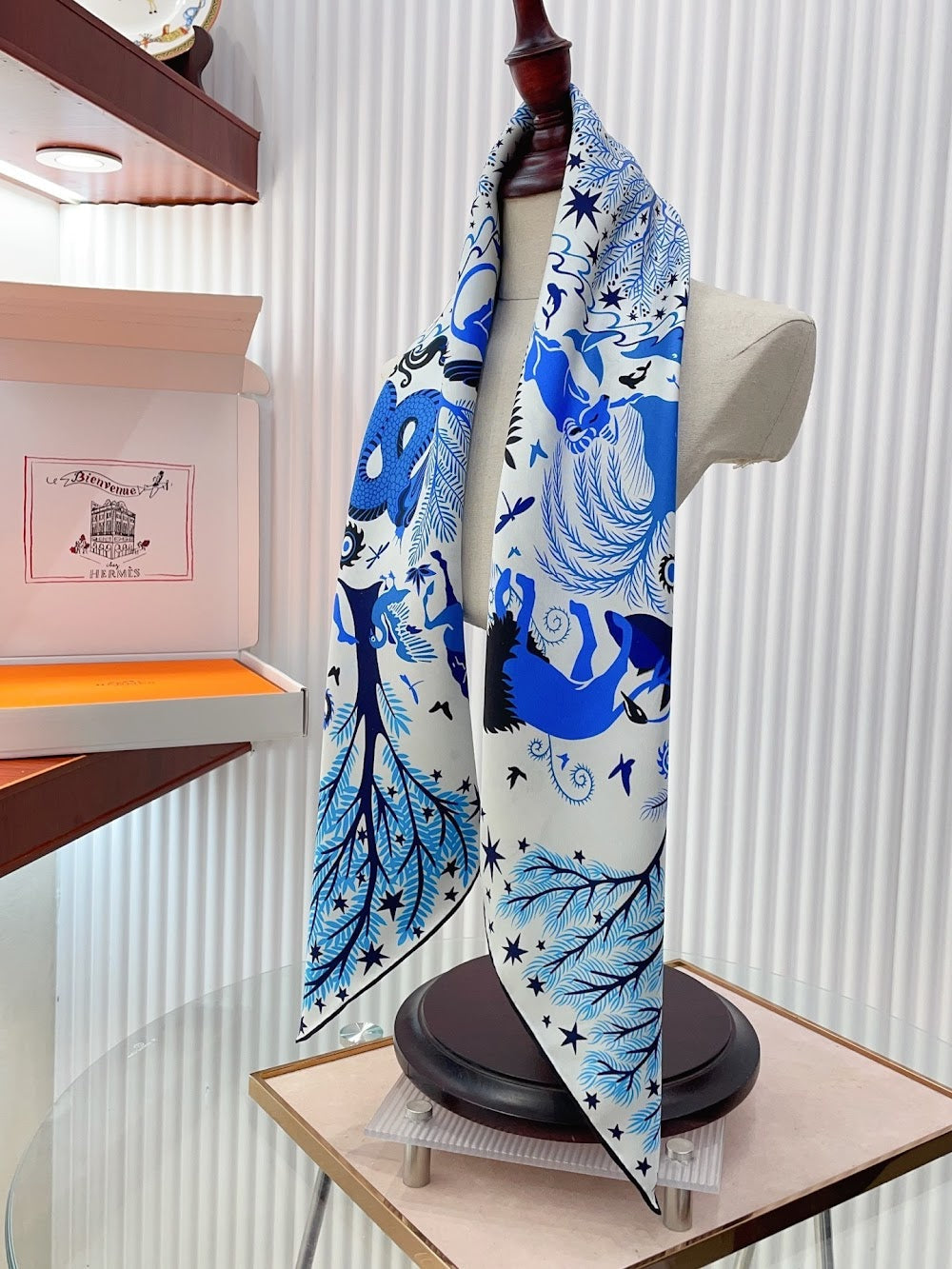 Dragons Bags Premium Designer Scarf --98839
