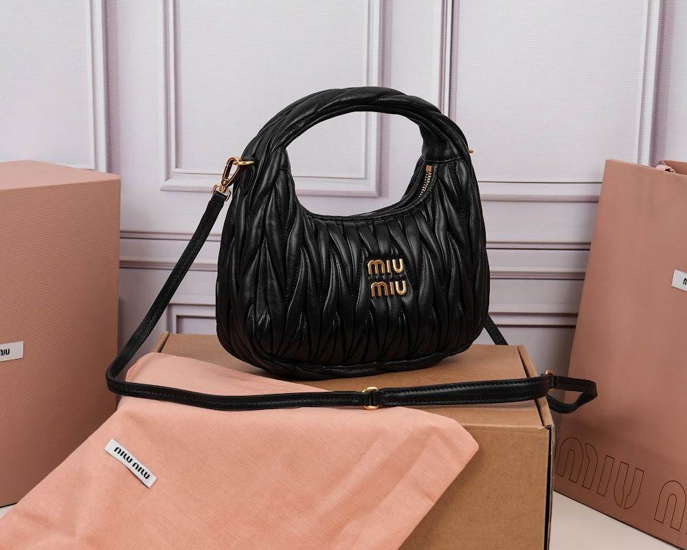 Dragons Bags Miun Miun Luxury Bag --123053