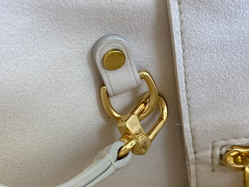 Dragons Bags ln Luxury Bag --69045