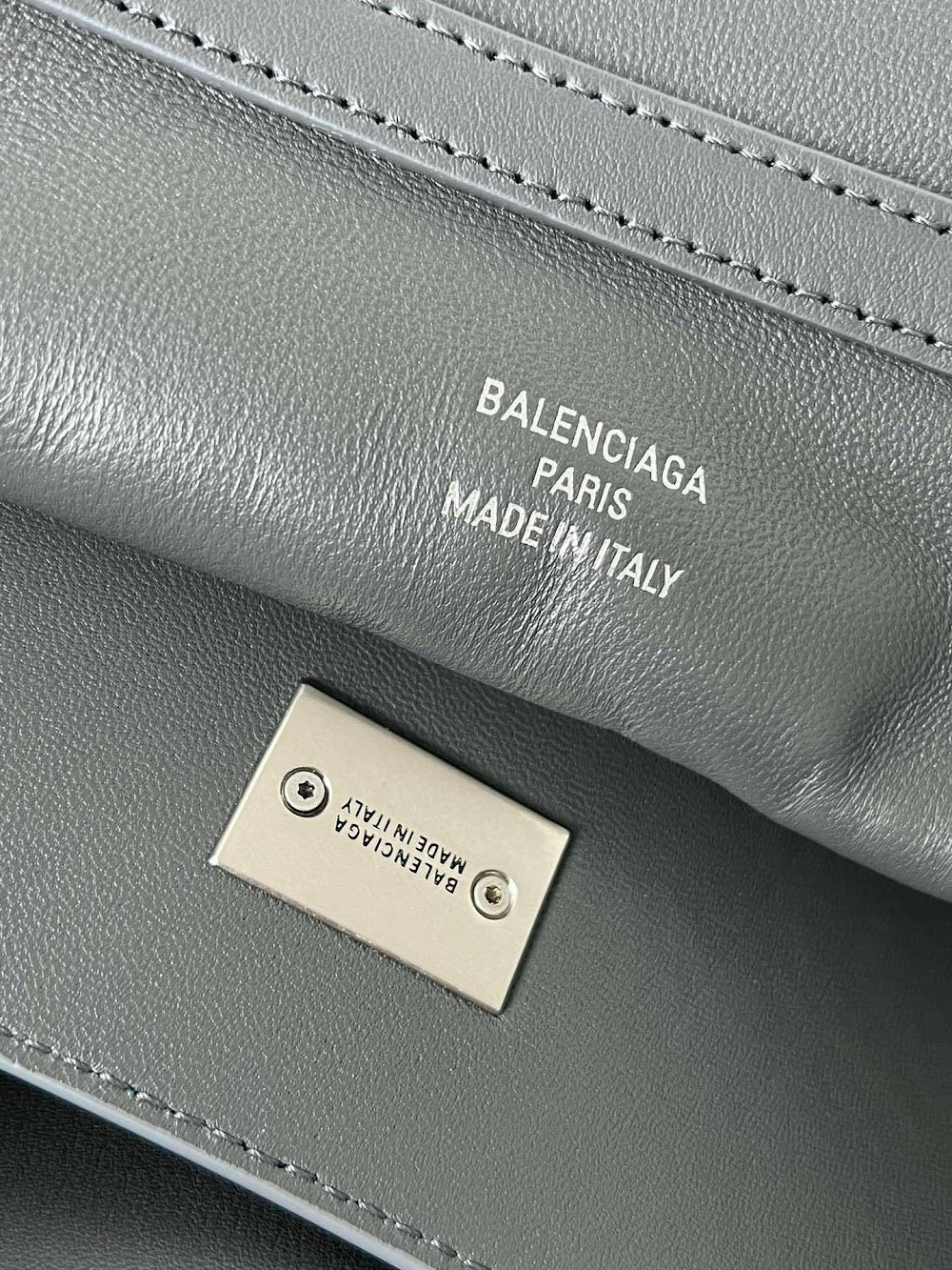 Dragons Bags Balenciaga Luxury Bag --110669
