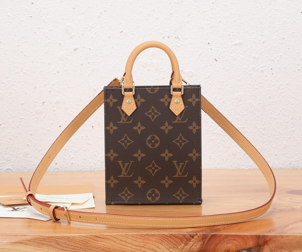 Dragons Bags ln Luxury Bag --97243