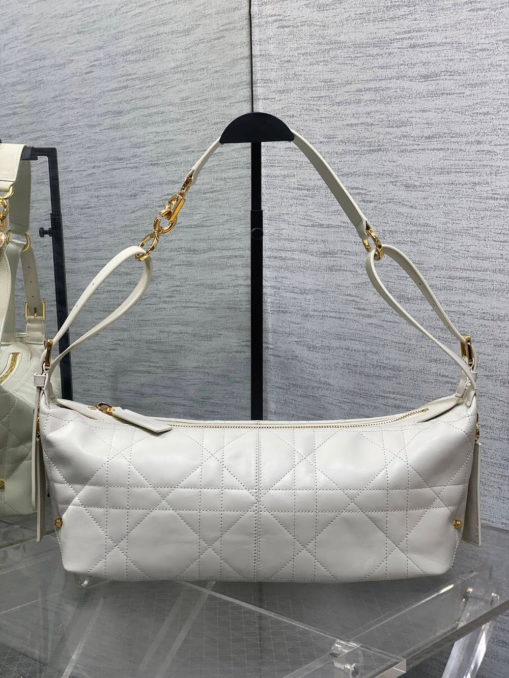 Dragons BagsDiorn Luxury Bag --116140