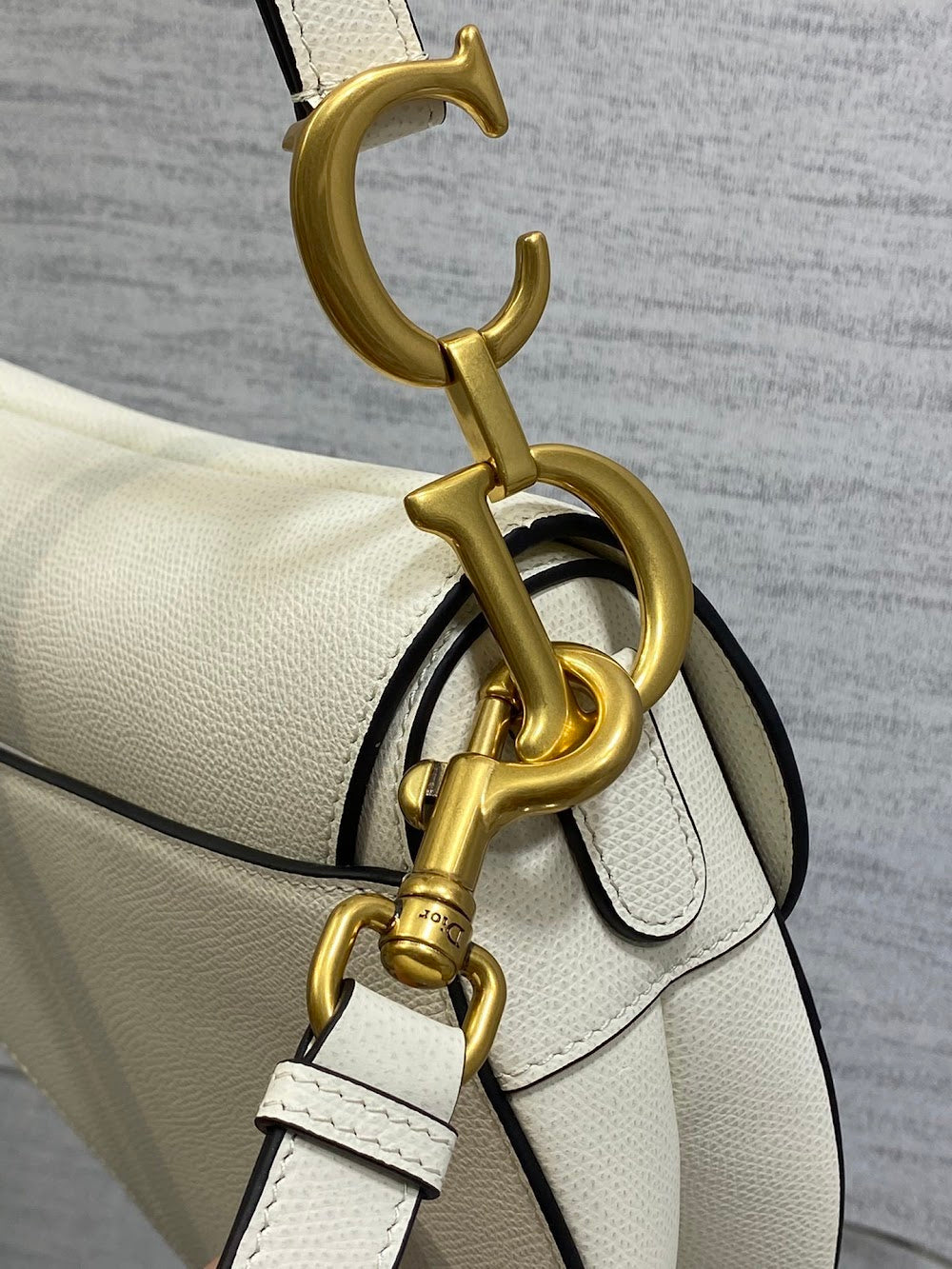 Dragons BagsDiorn Luxury Bag --114995