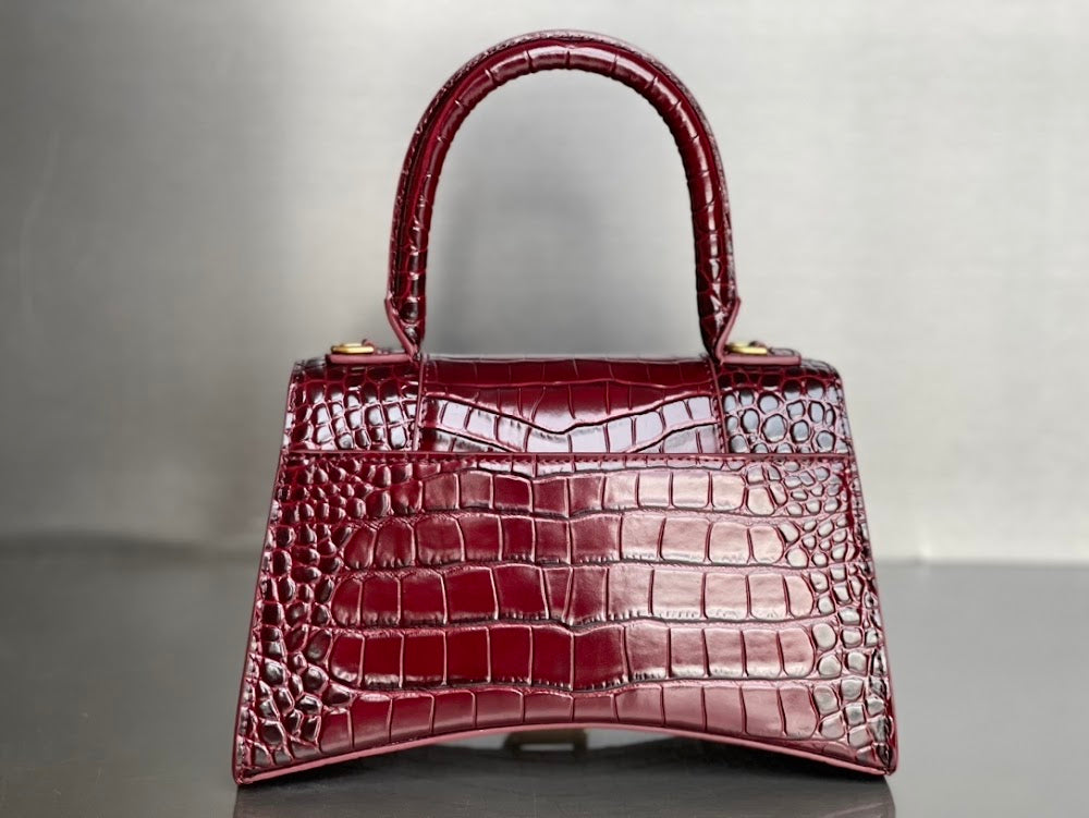 new-luxury-designer-bags-nm11209