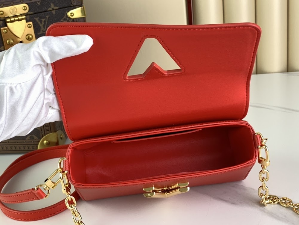 Dragons Bags ln Luxury Bag --56756