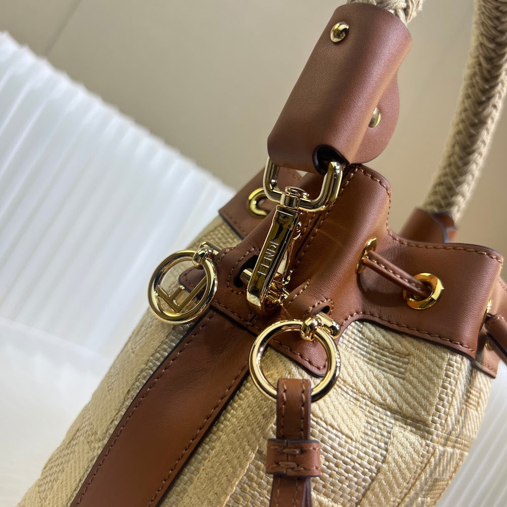 new-luxury-designer-bags-nm15675