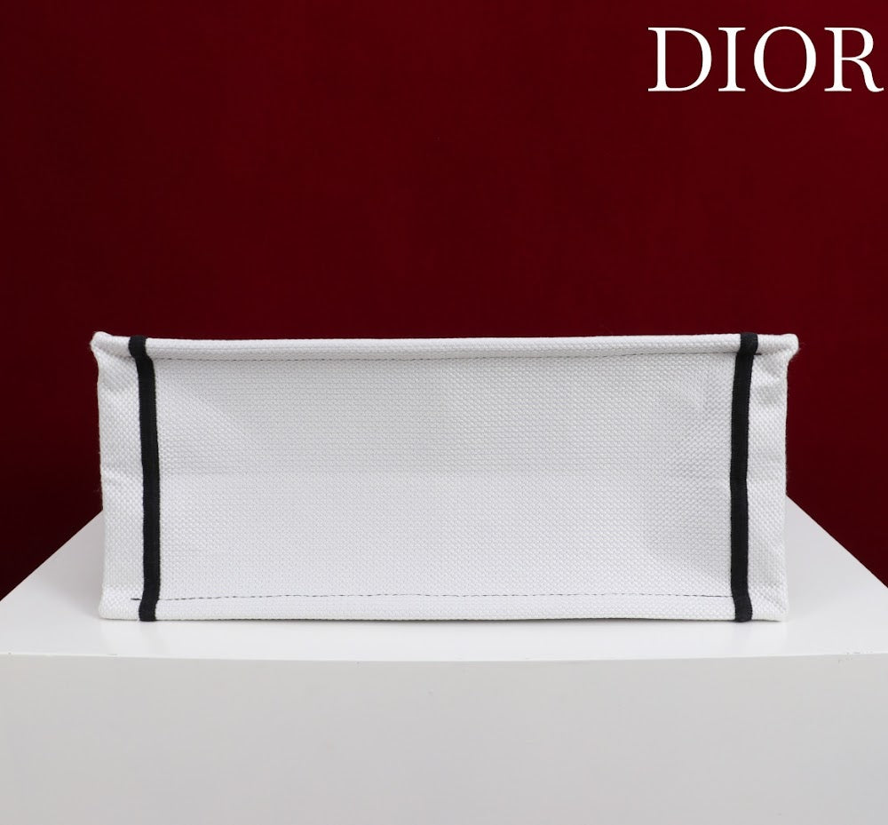 Dragons BagsDiorn Luxury Bag --116162