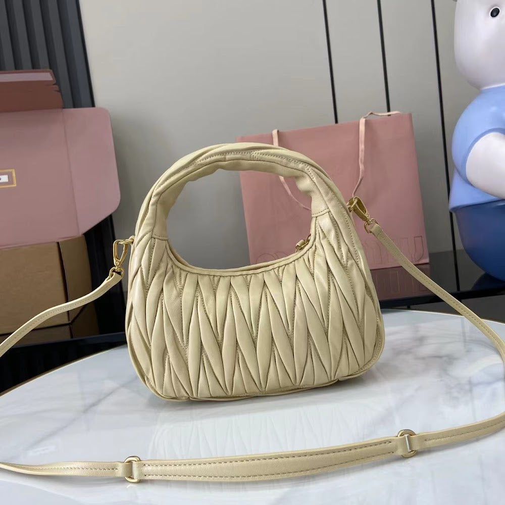Dragons Bags Miun Miun Luxury Bag --122159