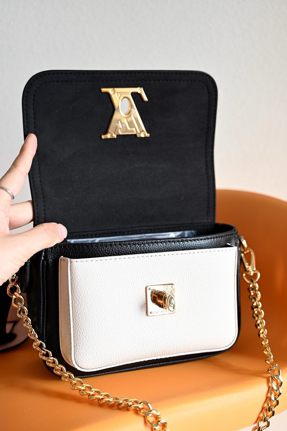 Dragons Bags ln Luxury Bag --81421