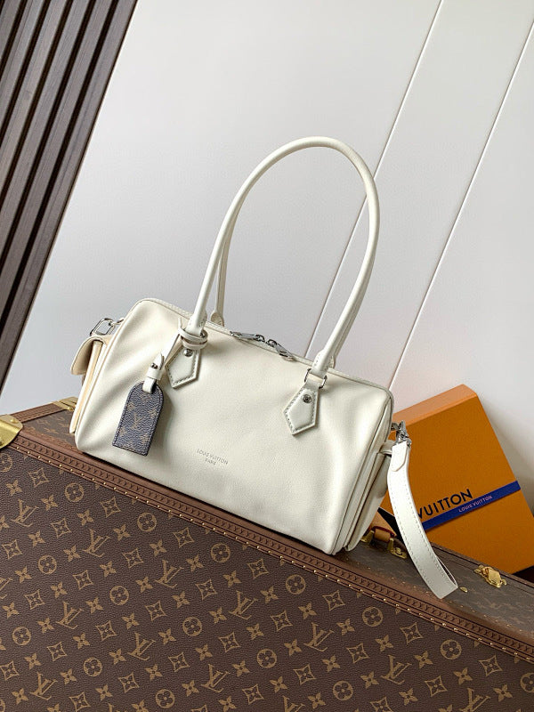 Dragons Bags ln Luxury Bag --81685