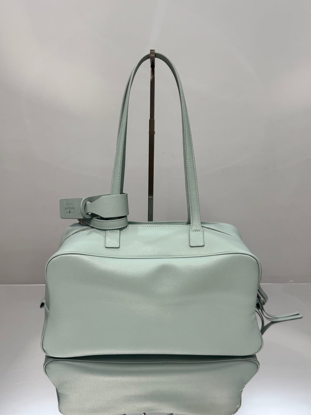 new-luxury-designer-bags-nm21560