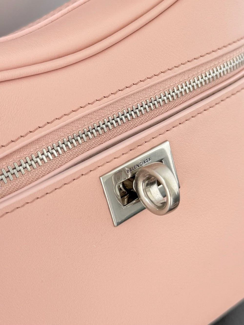 Dragons Bags Balenciaga Luxury Bag --111321