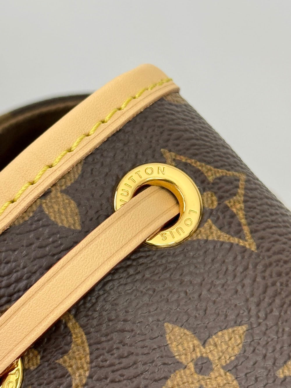 Dragons Bags ln Luxury Bag --97347