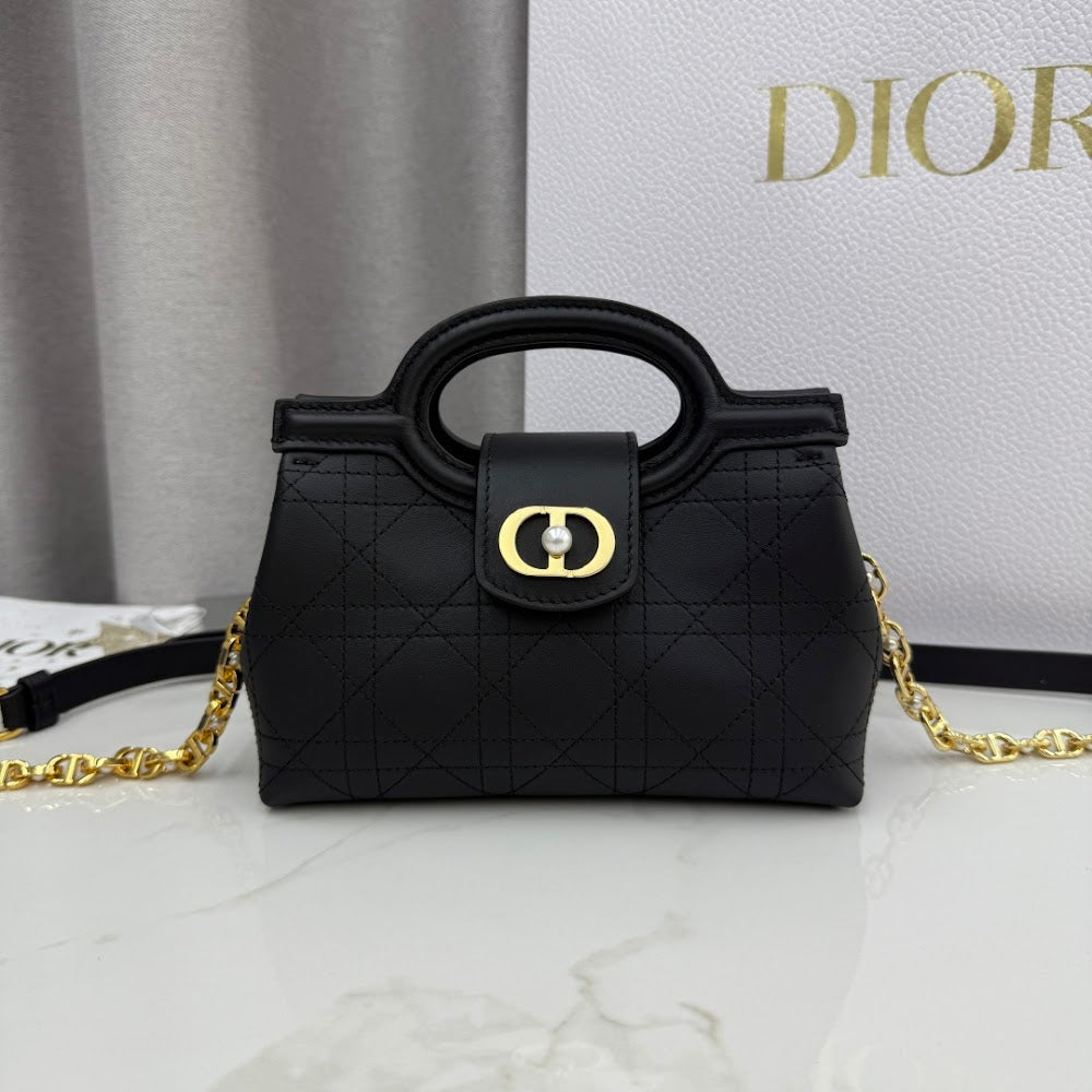 Dragons BagsDiorn Luxury Bag --116110