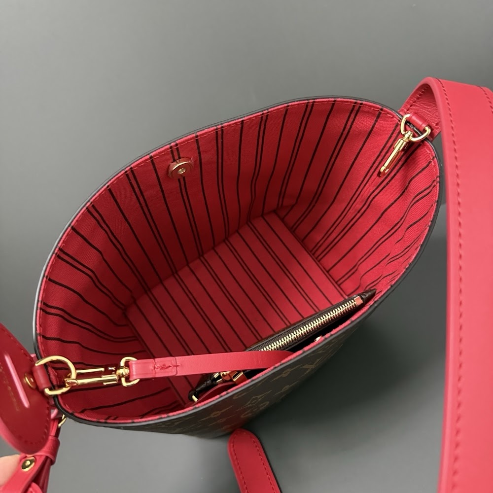 Dragons Bags ln Luxury Bag --95948