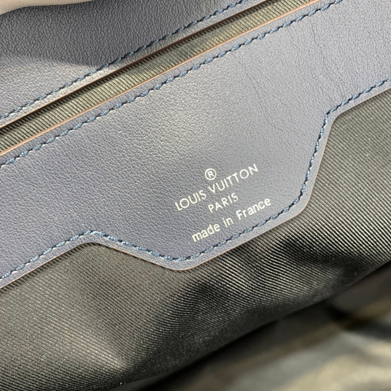 Dragons Bags ln Luxury Bag --57845