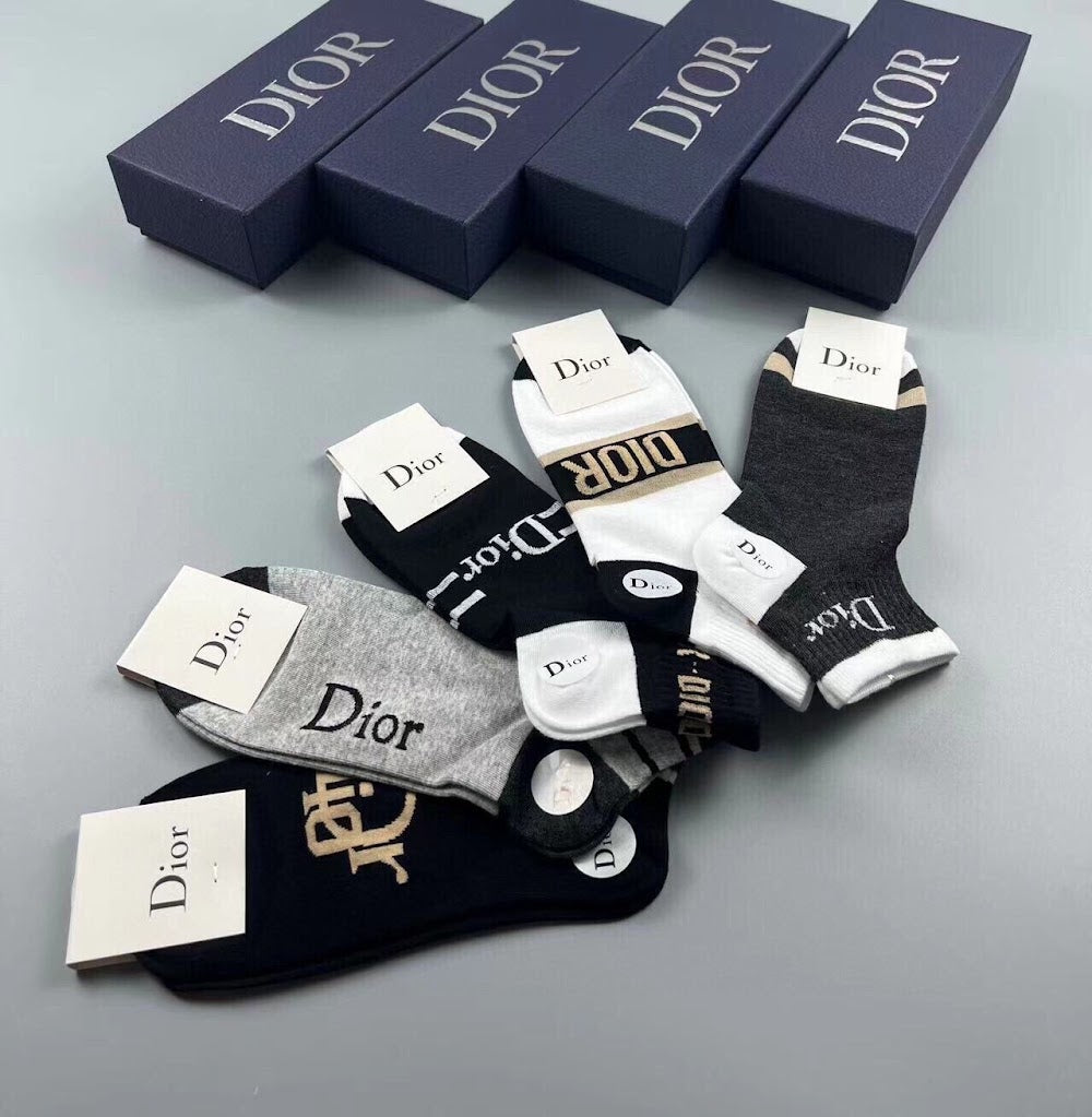 Dragons Bags Premium Luxury Socks --97837