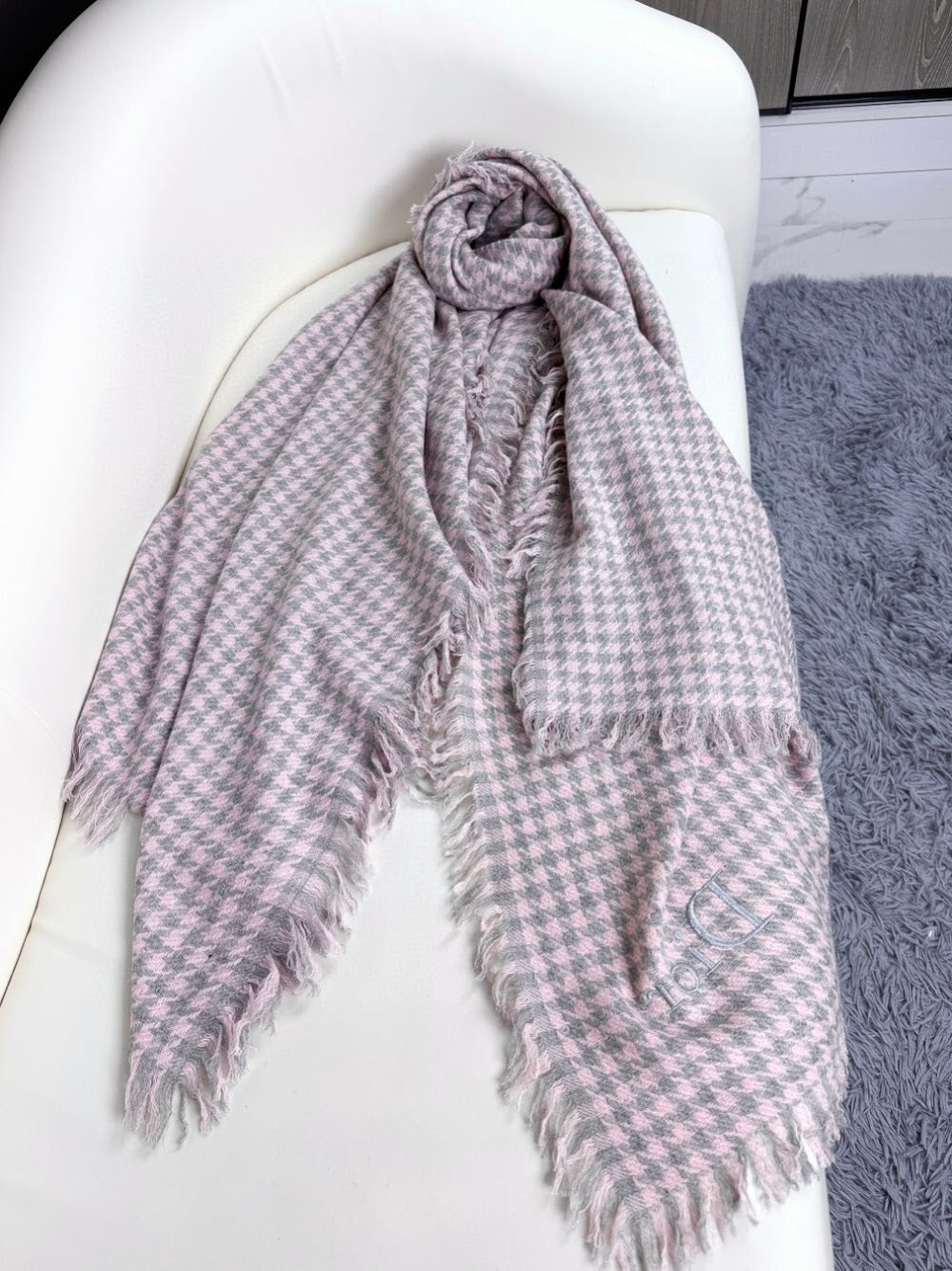 Dragons Bags Premium Designer Scarf --99134