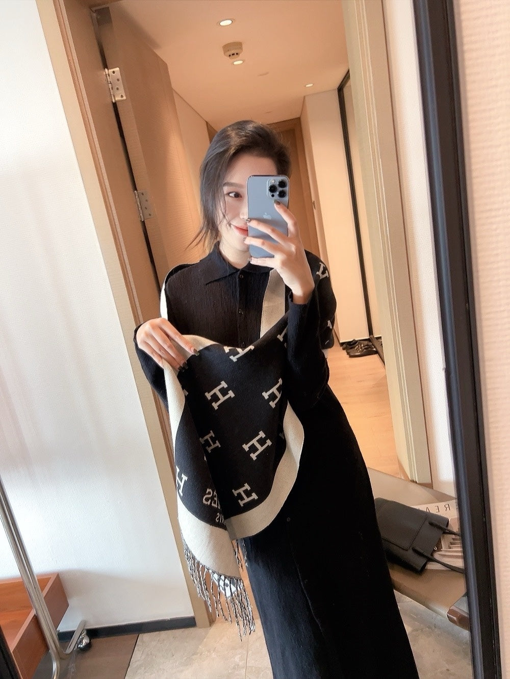 Dragons Bags Premium Designer Scarf --98871