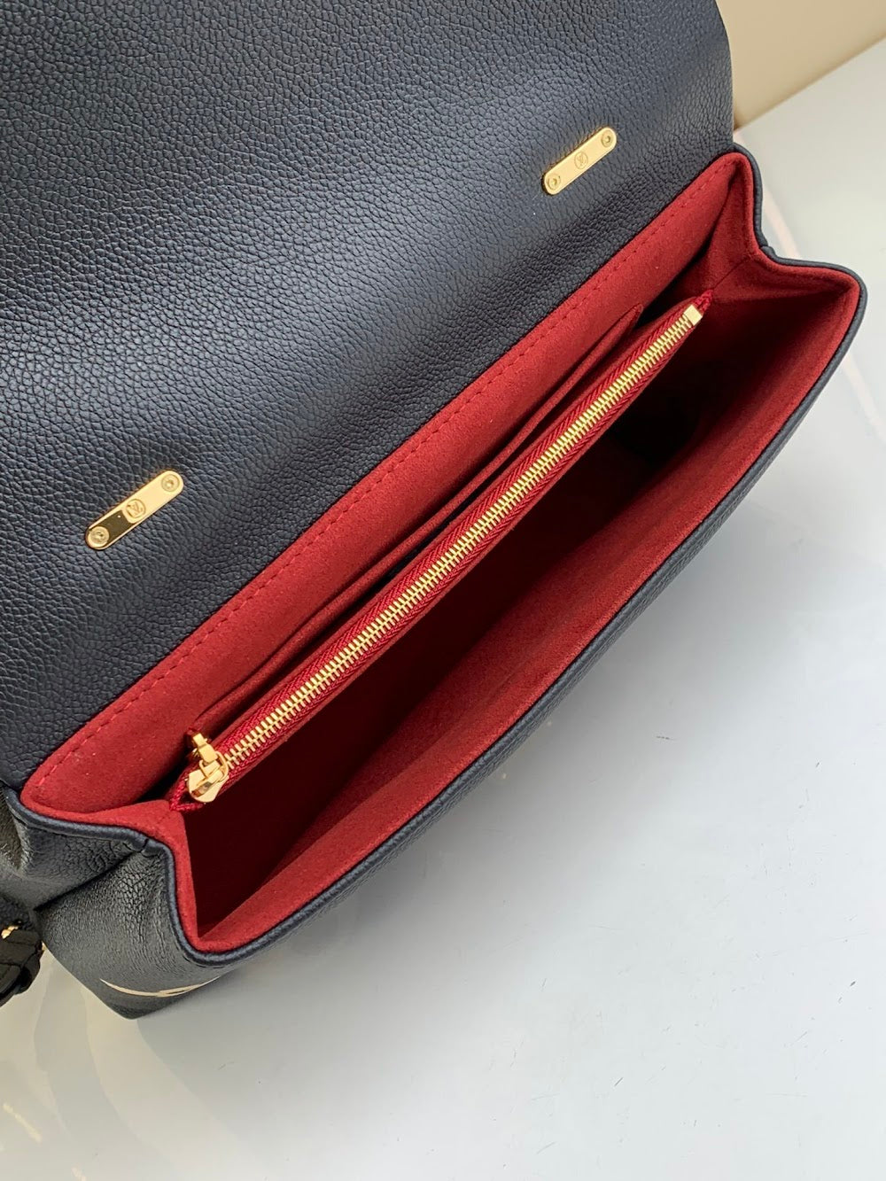 Dragons Bags ln Luxury Bag --61007