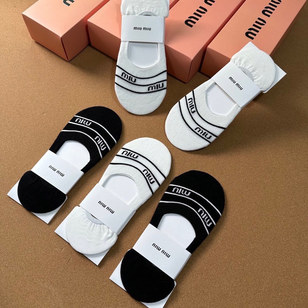 Dragons Bags Premium Luxury Socks --98426