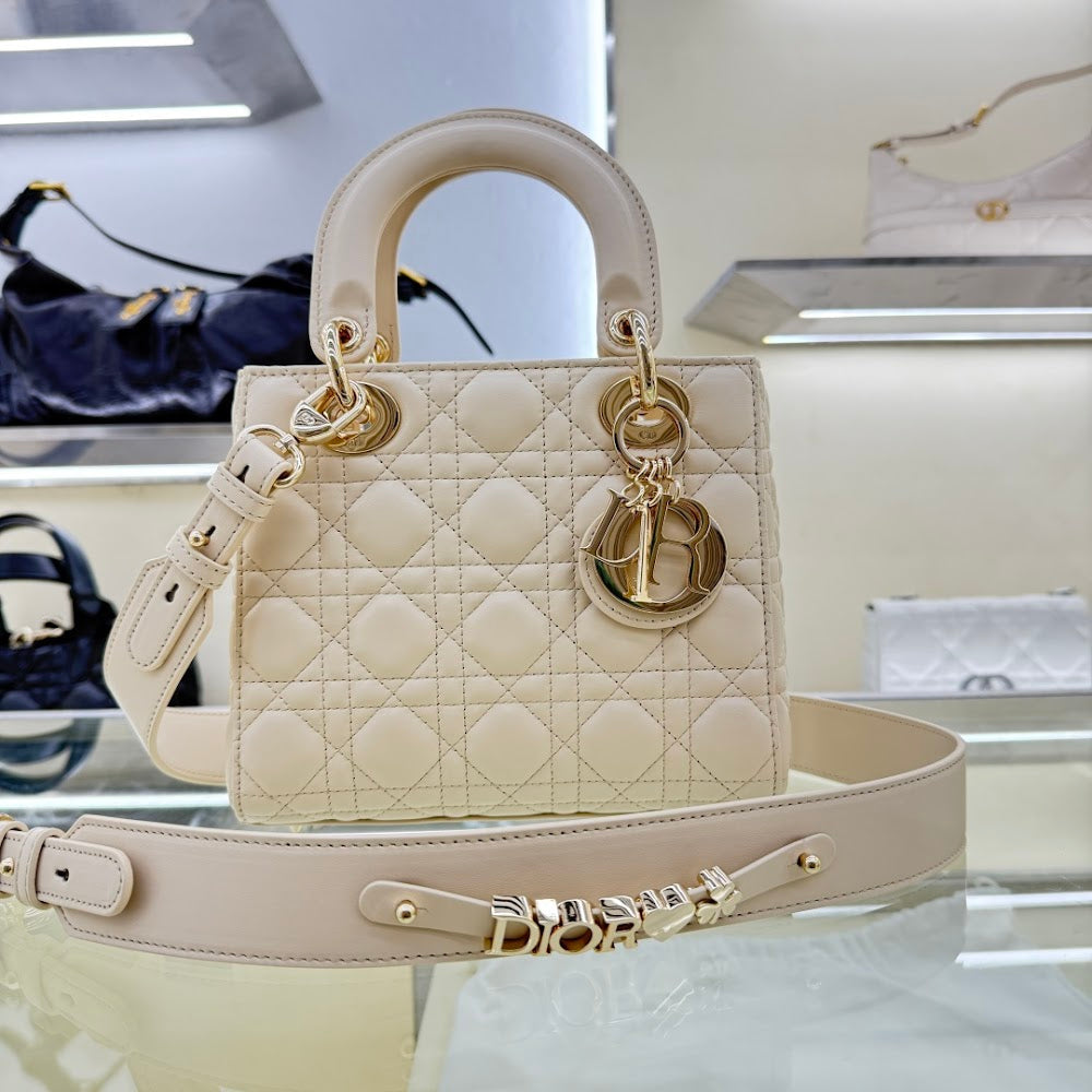 Dragons BagsDiorn Luxury Bag --114446