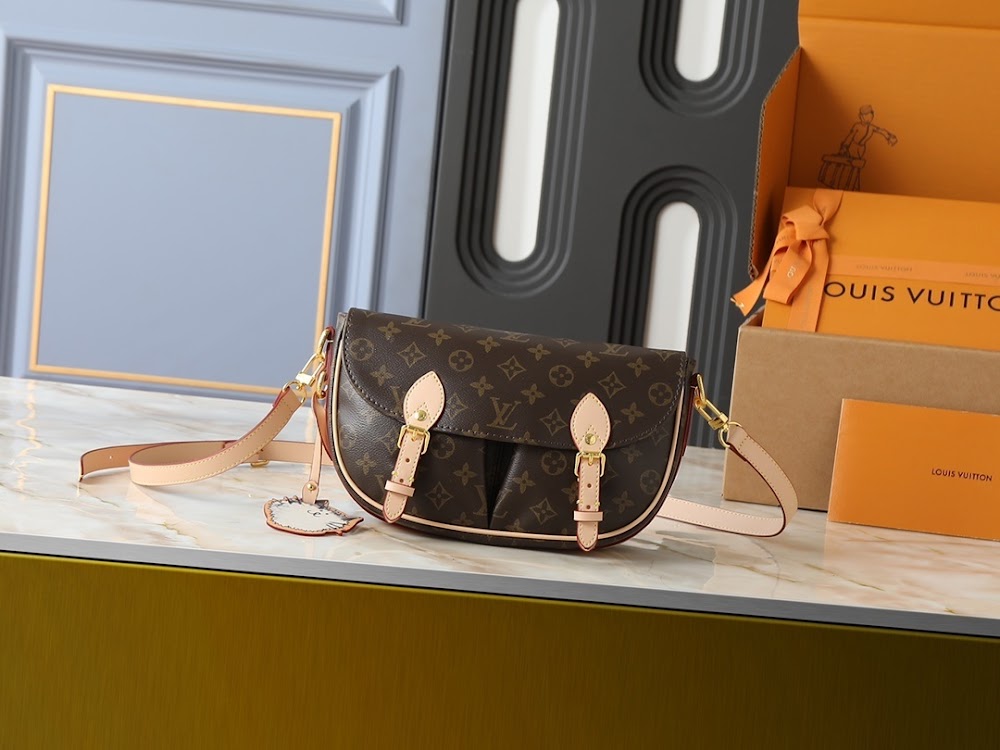 Dragons Bags ln Luxury Bag --77548