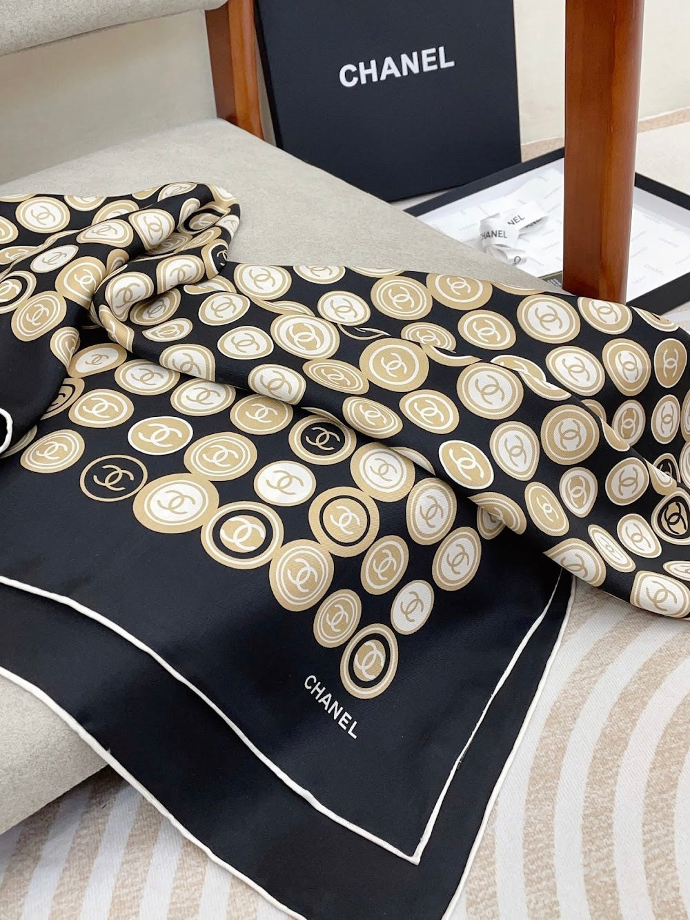 Dragons Bags Premium Designer Scarf --98826