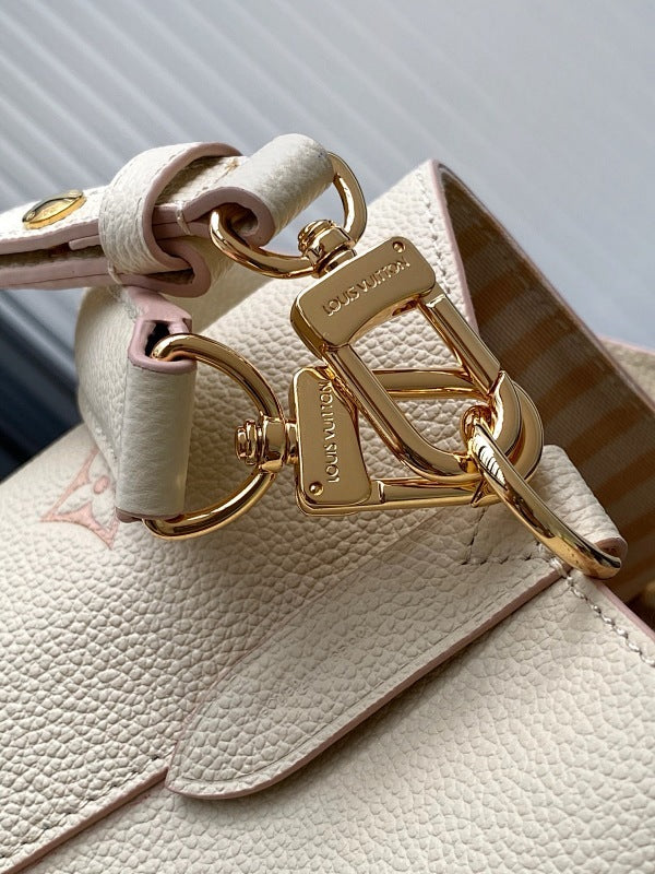 Dragons Bags ln Luxury Bag --81798
