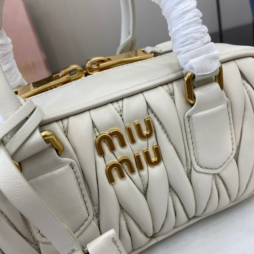 Dragons Bags Miun Miun Luxury Bag --122176