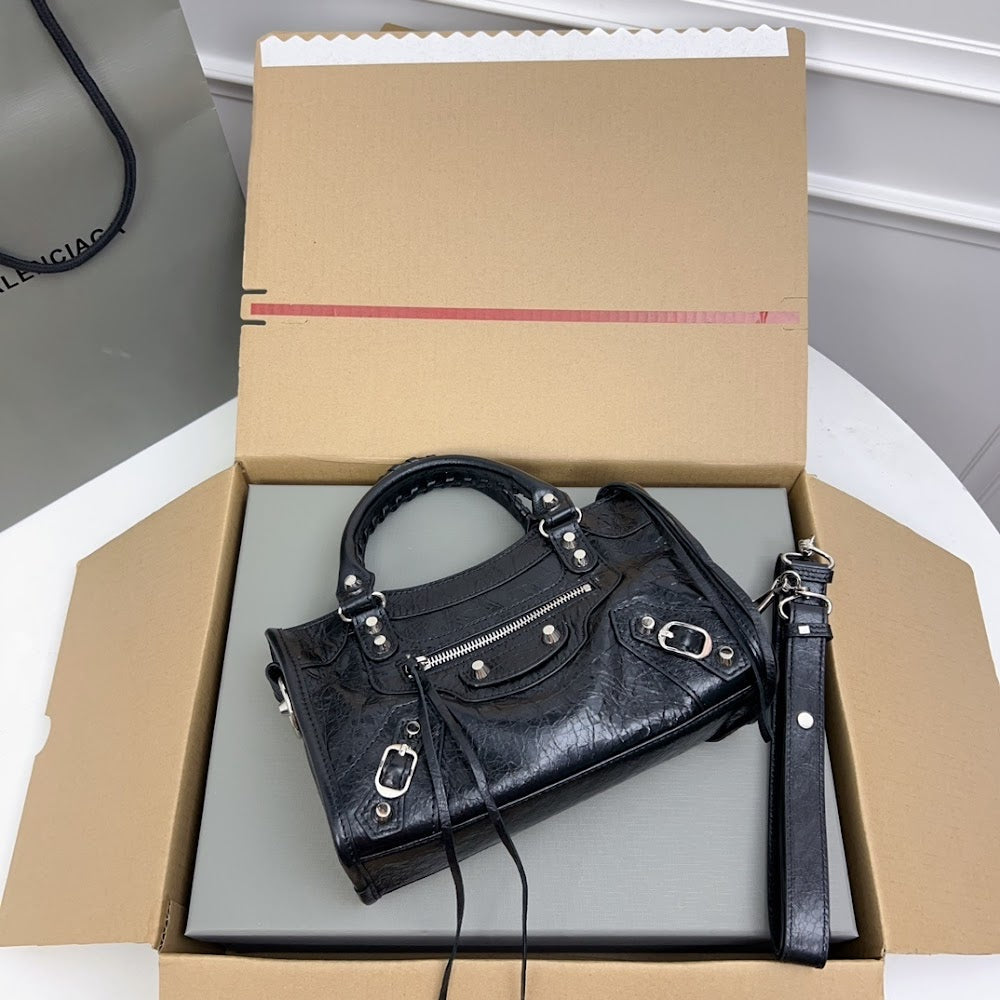 Dragons Bags Balenciaga Luxury Bag --110968