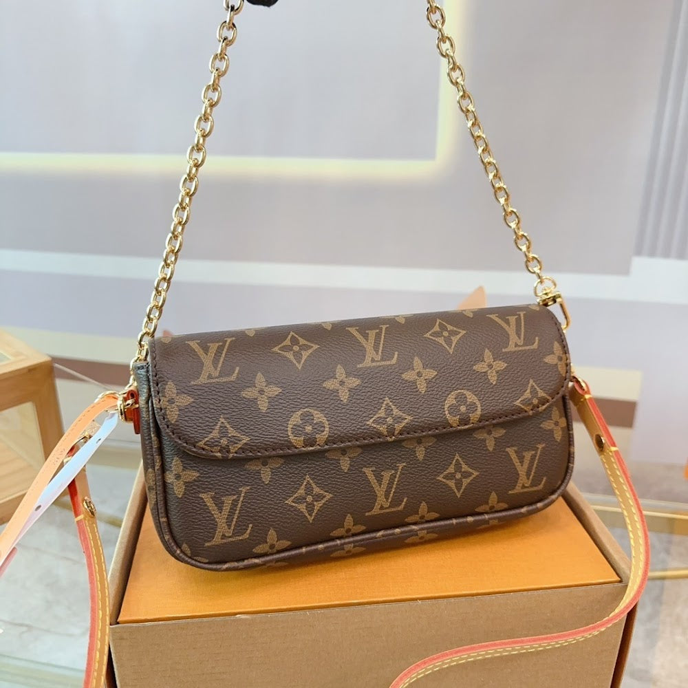 Dragons Bags ln Luxury Bag --81444