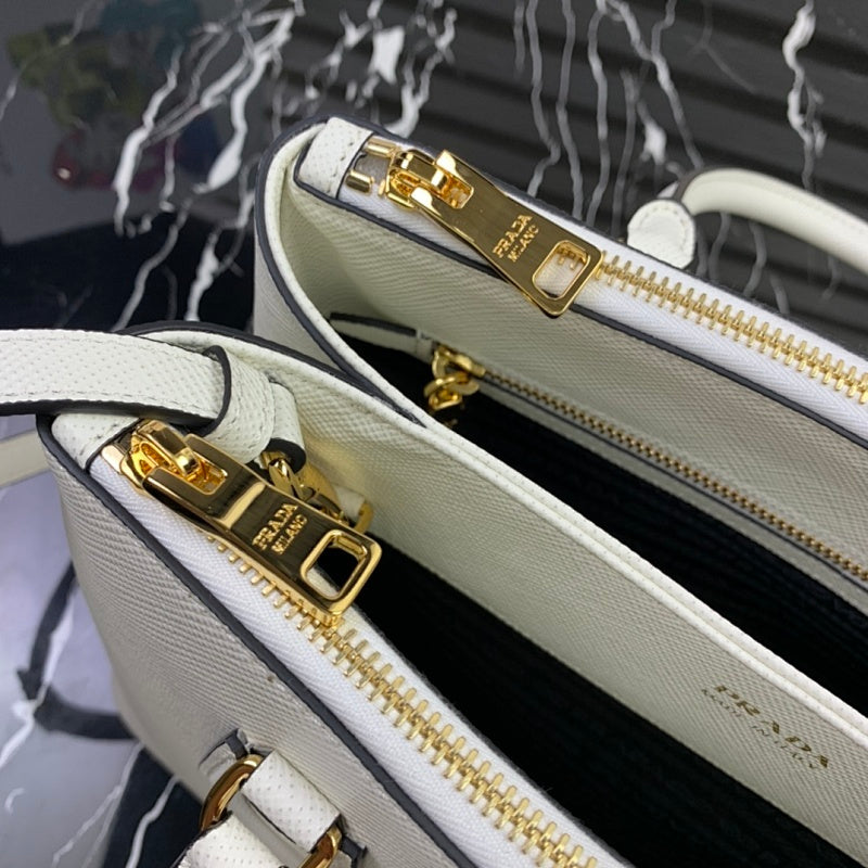 Jessica Bags pradn Luxury Bag --74754