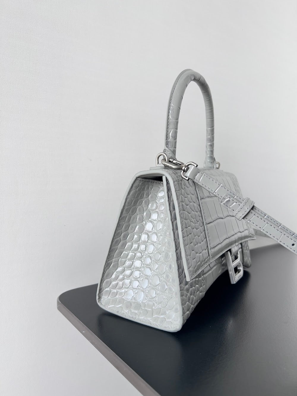 Dragons Bags Balenciaga Luxury Bag --111480