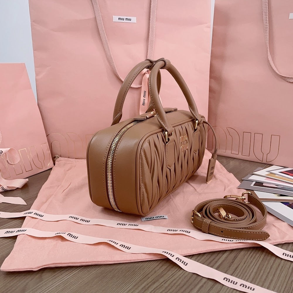 Dragons Bags Miun Miun Luxury Bag --122384