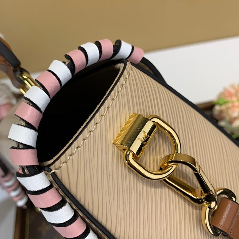 Dragons Bags ln Luxury Bag --59437