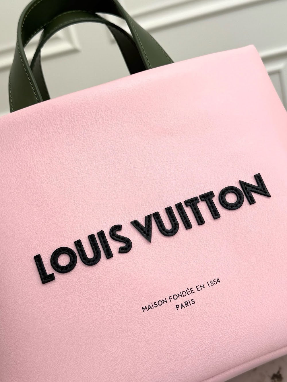 Dragons Bags ln Luxury Bag --81828