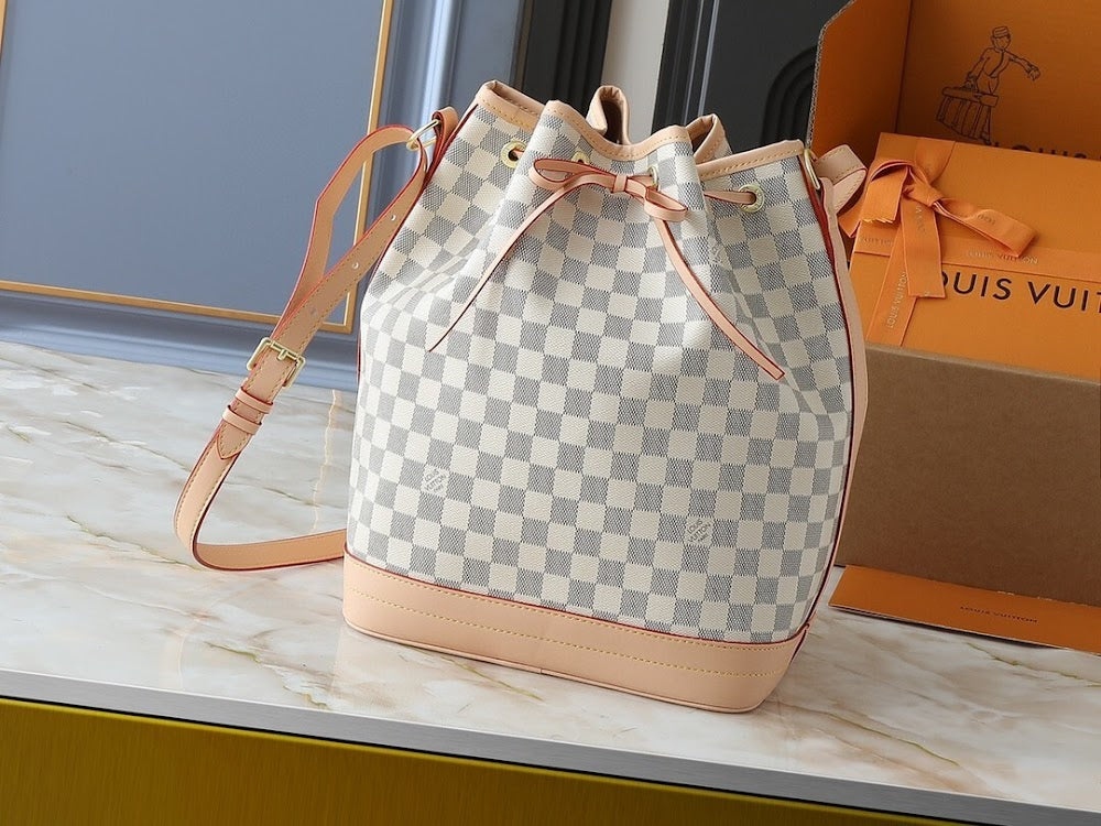 Dragons Bags ln Luxury Bag --76966